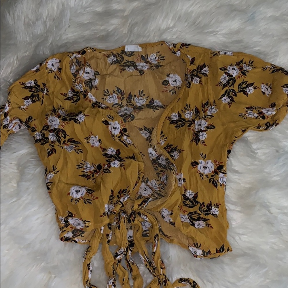 Flowered crop top